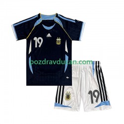 Nogometni Dresovi Argentina Lionel Messi 19 Retro Dječji Gostujući dres 2006 Kratkih Rukava